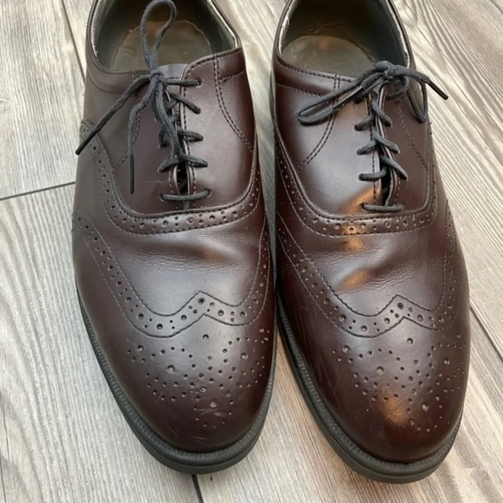 RED WING SHOES Men's Dark Brown Wingtip Dress Shoes, Size 11, EUC
